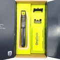 Produktbild: Philips Elektrorasierer Herrenpflege OneBlade Original Bartrasur Präzision Komfo