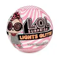 Produktbild: L.O.L. Surprise!-Light Glitter Ball 8 Davon 1 Puppe mit Pailletten, 8 cm, phosphoreszierend, Schwarze Lampe, zufällige Modelle, zum Sammeln inklusive Batterien, Spielzeug für Kinder ab 3 Jahren LLUB4