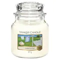 Produktbild: Yankee Candle Duftkerze im Glas (Mittelgroß) | Clean Cotton | Brenndauer bis zu 75 Stunden