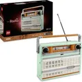 Produktbild: LEGO Icons Retro-Kofferradio, Musik-Bauset für erwachsene Fans von Retro-Radios, Wohn- und Büro-Deko, mit Sound-Effekten und Smartphone-Fach, Sam...