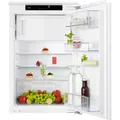 Produktbild: AEG Einbaukühlschrank / 880 mm / 4-Sterne-Gefrierfach / 118 L / Festtür TSF5O88WDF Weiß