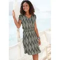 Produktbild: LASCANA Jerseykleid mit breitem Smokbund und Alloverprint kurzes Sommerkleid, Druckkleid, Viskosekleid, luftiges Strandkleid schwarz 46