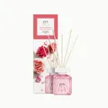 Produktbild: ipuro - erfrischender ipuro lovely flowers Raumduft - dezenter Raumerfrischer mit frischen & blumigen Noten - stilvoller Lufterfrischer in der Wohnung für ein puristisches Dufterlebnis 200 ml