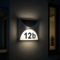 Produktbild: MeLiTec Solar-Hausnummer SH04 | moderne LED-beleuchtete Hausnummer | für außen, wasserdicht | aus Edelstahl | kabellose Solar-Hausnummernleuchte | Hausnummernschild inklusive Ziffern- & Buchstabenset