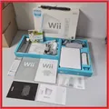 Produktbild: Nintendo Wii Sports Konsole Set in Weiß inklusive HDMI Adapter