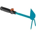 Produktbild: Gardena combisystem-Kleinhäckchen: 2-Zinken-Doppelhacke zum Lockern des Bodens, Arbeitsbreite 6 cm, spitze Form, ergonomischer Griff, Korrosionsschutz (8911-20)