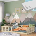 Produktbild: Bellabino Vere Bodenbett 140x200 cm – Montessori Kinderbett mit Matratze, Rausfallschutz & Lattenrost – Jungen & Mädchen Kinder Bett aus Holz Kiefer – Kleinkindbett in Natur