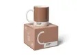 Produktbild: PANTONE Tasse Kaffeebecher, 375ml, CoY 2025 - Mocha Mousse 17-1230, inkl. Geschenkbox