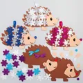 Produktbild: AX460 Schneebedeckter Igel Mix  Match Deko Bastelset Für Kinder - 5 Stück, Kr...