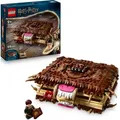 Produktbild: LEGO Harry Potter Beißendes Monsterbuch der Monster – Interaktives Spielzeug mit Rückziehmotor und beißendem Mund – mit Neville Longbottom M... - Braun