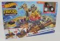 Produktbild: MATTEL HNB96 Hot Wheels Monster Trucks BONE SHAKER Ultimate Crush Yard NEU OVP