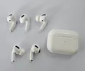Produktbild: Posten mit 6 Apple Airpods Teilen für Bastler Ersatzteile
