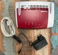 Produktbild: FRITZ!Box 7490 WLAN-Router Modem Rot/Weiß DSL Festnetz Internet mit 0 Bus ISDN