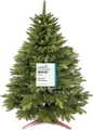 Produktbild: PURE LIVING INTERIOR DESIGN Künstlicher Weihnachtsbaum Nordmanntanne naturgetreu mit Holzständer, erhältlich in 90-250 cm, Nordmanntanne, Elegant, Stilvolle Dekoration für festliche Atmosphäre