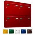 Produktbild: AL Briefkastensysteme Basic 4er Briefkasten RAL 3000 Feuer Rot 4 Fächer DIN A4 wetterfest Briefkastenanlage mit Posthaltebügel und 2 Namensschildern