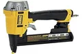 Produktbild: DEWALT Klammernagler Druckluft (35 mm, SX Klammern, mit Einzelauslösung für müheloses Klammern in Bau und Handwerk, inkl. Transportkoffer) DPSSX38