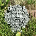 Produktbild: Frostfestes Wandrelief Waldgeist mit Bart Gartenfigur Steinguss Stein