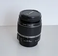 Produktbild: Canon EF-S 18-55mm f/3.5-5.6 IS Objektiv mit Kratzer