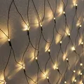 Produktbild: Unbekannt 320er LED Lichternetz 3x1,5m Warmweiß/Indoor & Outdoor - Lichterkette Christbaumlichterkette Aussenbeleuchtung Innenbeleuchtung Partydeko Partybeleuchtung Lichterdeko Dekoration