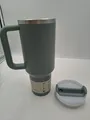 Produktbild: Stanley Quencher H2.0 1,18L Shale - Thermobecher- Strohhalm fehlt -- 9820/205