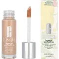 Produktbild: Clinique Beyond Perfecting Foundation + Concealer
