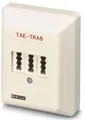 Produktbild: Phoenix Contact TAE-TRAB FM-NFN-AP TAE-Anschlussdose, 5kA, 0,45A (2749628)