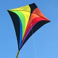 Produktbild: CIM Großer Kinder-Drachen - SUPER-Drachen Eddy XL Rainbow - Einleiner Flugdrachen für Kinder ab 6 Jahren - 90x100cm - inkl. Drachenschnur und Streifenschwänze