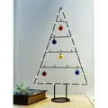 Produktbild: Led Metall Tannenbaum Aufsteller - 61 Cm - Inklusive 5 Christbaumkugeln Zum Selbst Dekorieren