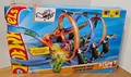 Produktbild: Hot Wheels Autorennbahn Set Korkenzieher Crash Trackset Bahn 3 Looping 4262