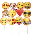 Produktbild: JZK 12 x Emoji Foto Verkleidung Papier Partei Requisiten Photo Booth auf Stick für Kinder Erwachsene Party Favour Zubehör für Hochzeit Hen Party Geburtstag Weihnachten Halloween