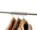 Produktbild: Joseph Joseph Orderly Kleiderstangen Abstandshalter 2pk, für Anzüge, Mäntel und Jacken, Kleiderbügel und Garderobe Stangen Organizer