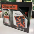 Produktbild: Jägermeister Kräuterlikör, 35% Vol. 0,7 Liter Flasche mit Rucksack