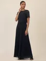 Produktbild: Apart Abendkleid mit Spitzenoberteil und Plisseerock