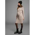 Produktbild: Neun Monate Umstandskleid Strickkleid für Schwangerschaft und Stillzeit Umstands-Strickkleid mit modischen Knöpfen beige 38