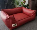 Produktbild: Hundebettenmanufaktur Hundebett Hundesofa Schlafplatz Kunstleder Similpelle Farbe und Größe wählbar von XS bis XXL (80 cm X 60 cm, Ziegelrot)