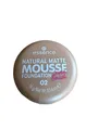 Produktbild: essence Natural Matte Mousse Foundation 02