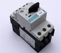 Produktbild: Siemens SIRIUS 3RV1021-4DA10 E:05 + 3RV1901-1E E:03 Leistungsschalter  -used-