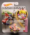 Produktbild: Hot Wheels -  Mario Kart - Cat Peach -  Standard Kart - 1:64 / Neu & Ovp
