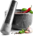 Produktbild: madeco Mörser mit Stößel Marmor Ø 14 cm - Perfekt geeignet für Gewürze, Kräuter & Nüsse - Steinmörser Set mit praktischem Antirutsch-Pad - Design Marmor Mörser & Stößel groß