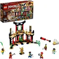 Produktbild: LEGO 71735 NINJAGO Turnier der Elemente Tempel Bauset mit Kampfarena und sammelbarer Figur des Goldenen Ninja Lloyd, 6-99 Jahre