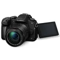Produktbild: Panasonic Lumix DMC-G81MEG-K Systemkamera (16 MP, 4K, Dual I.S., OLED-Sucher, 7,5 cm Touch, 12-60mm Objektiv, schwarz)