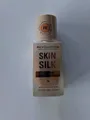 Produktbild: Makeup Revolution Skin Silk Luminous Serum Foundation. F8 Hyaluronic, Peptide 
