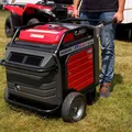Produktbild: Honda EU 70is Inverter Stromerzeuger - 1x CEE 32A + 2x CEE 16A