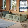 Produktbild: Kinderbett Bodenbett 80x160 cm mit Rausfallschutz & Lattenrost Montessori Bett Bed Gitterbett Kinder Jugendbett Einzelbett optional mit Matratze | Olivgrün weitere Größen 90x200 | 120x200 | 140x200 cm