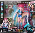 Produktbild: Monster High Puppe 2023 Lagoona Blue Spa Day Puppen Set Zubehör Spielset