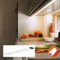 Produktbild: Nur noch angezeigter Bestand verfügbar:  LEDVANCE Lichtleiste & Unterschrankleuchte Linear LED Flat warmweißes Licht mit Schalter
