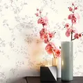 Produktbild: NEWROOM Blumentapete Tapete lila Blumen Zweige Floral Vliestapete weiß Vlies moderne Design Optik Tapete Modern inkl. Tapezier Ratgeber