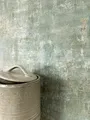 Produktbild: Newroom Tapete Grün Vliestapete Putz - Betonoptik Modern Gold Beton Metallic Betonwand Industrial Putzoptik Glanztapete inkl. Tapezier-Ratgeber