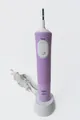Produktbild: Oral-B Vitality Pro Lilac Violet Elektrische Zahnbürste D103 lila + Ladestation