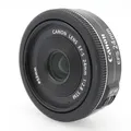 Produktbild: Canon EF-S 24mm f/2.8 STM Gebrauchtware | Sehr leichte Gebrauchsspuren | 12 Monate Garantie | ✔️ Temporär mit Kostenlose Geschenkbox i.W.v. 160 €